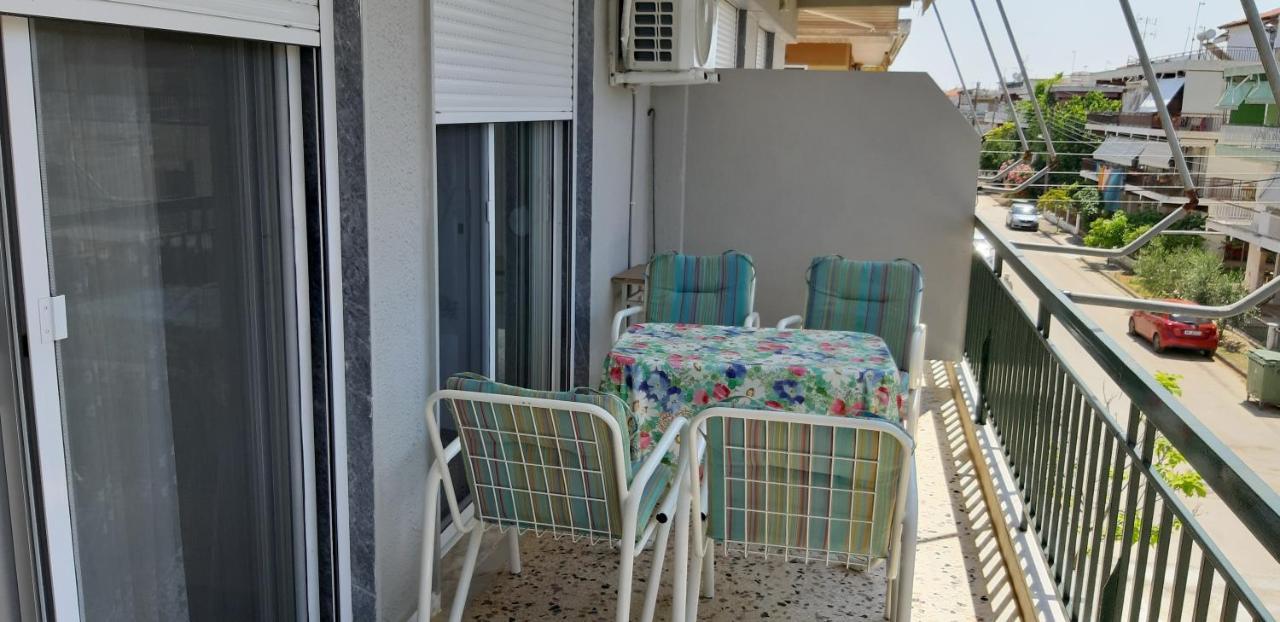Zoi Apartments Paralia Dionysiou Esterno foto