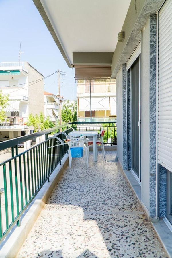 Zoi Apartments Paralia Dionysiou Esterno foto